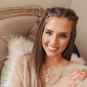 Meet your Posher, Kathryn